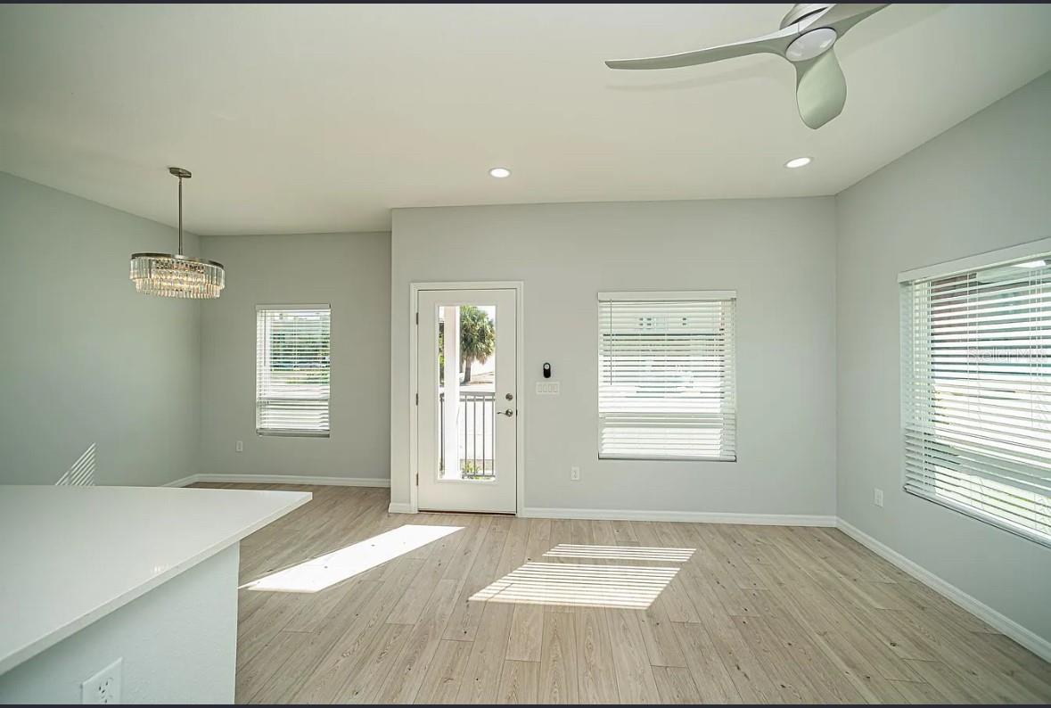 FULTON PARK - Residential