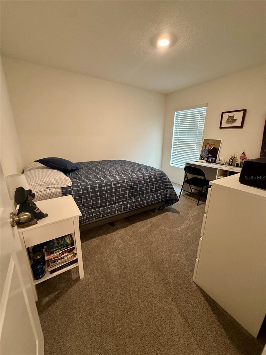 AUTUMN GLEN PH 1 - Residential