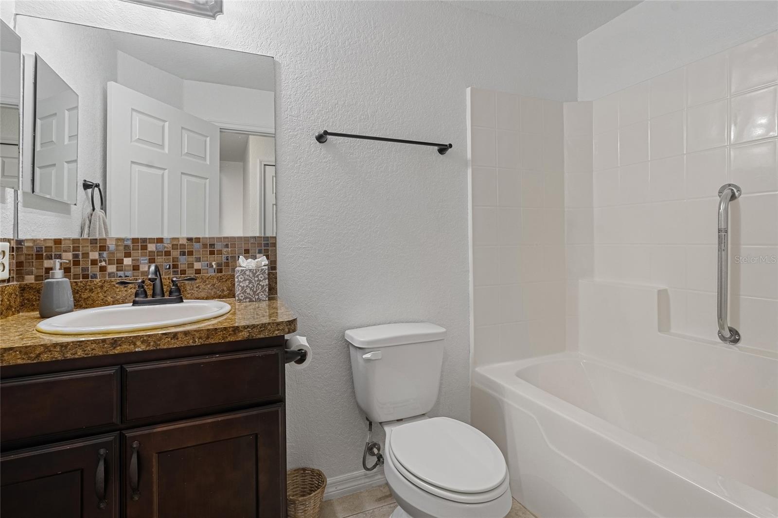 SILVER SPGS SHORES - Residential