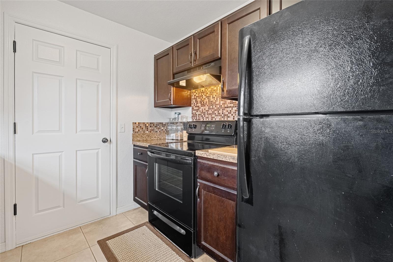 SILVER SPGS SHORES - Residential