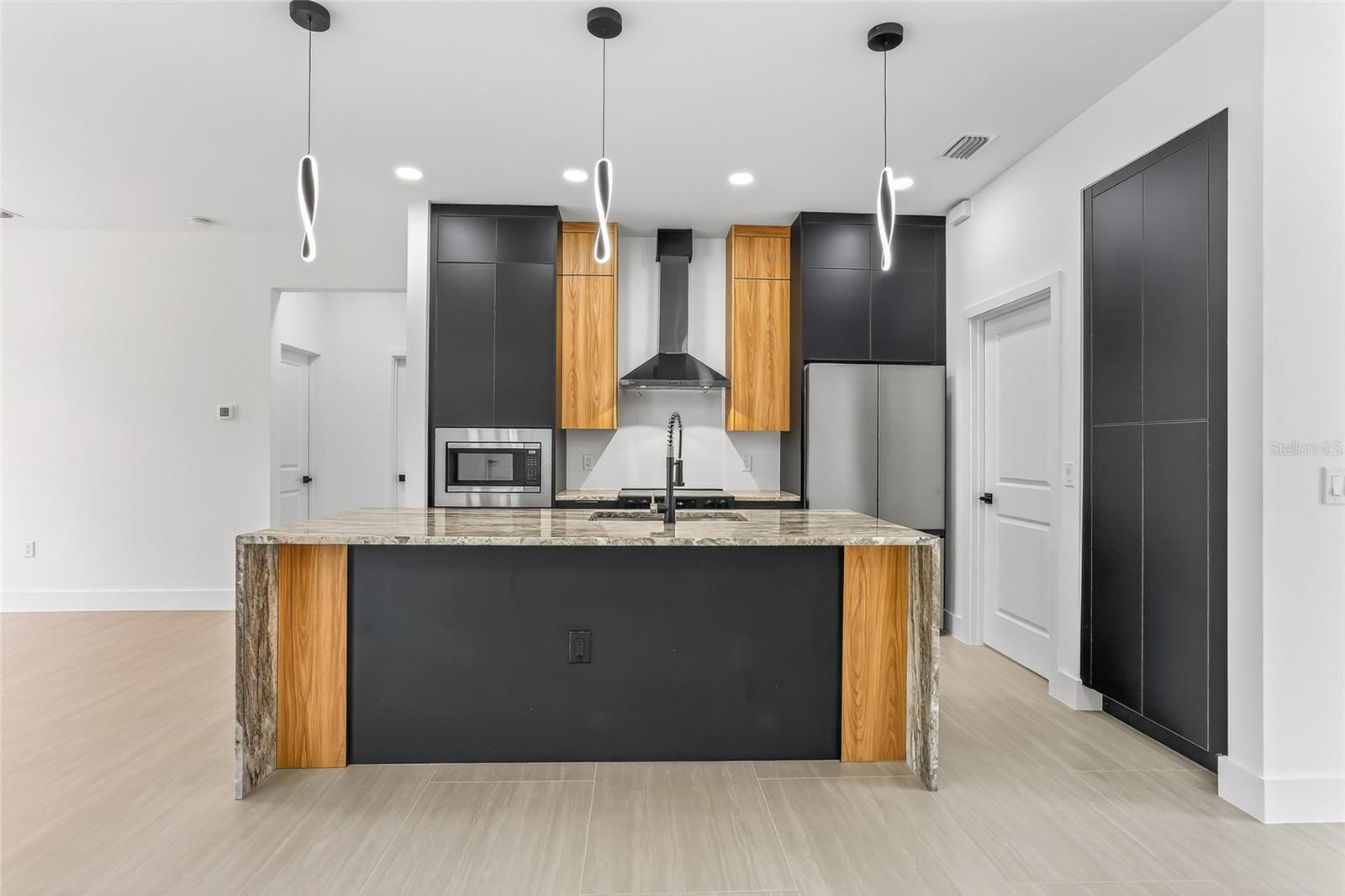 PORT CHARLOTTE SEC 024 - Residential