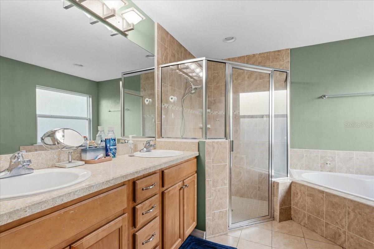 NEWTOWN 1894 PH 2 - Residential