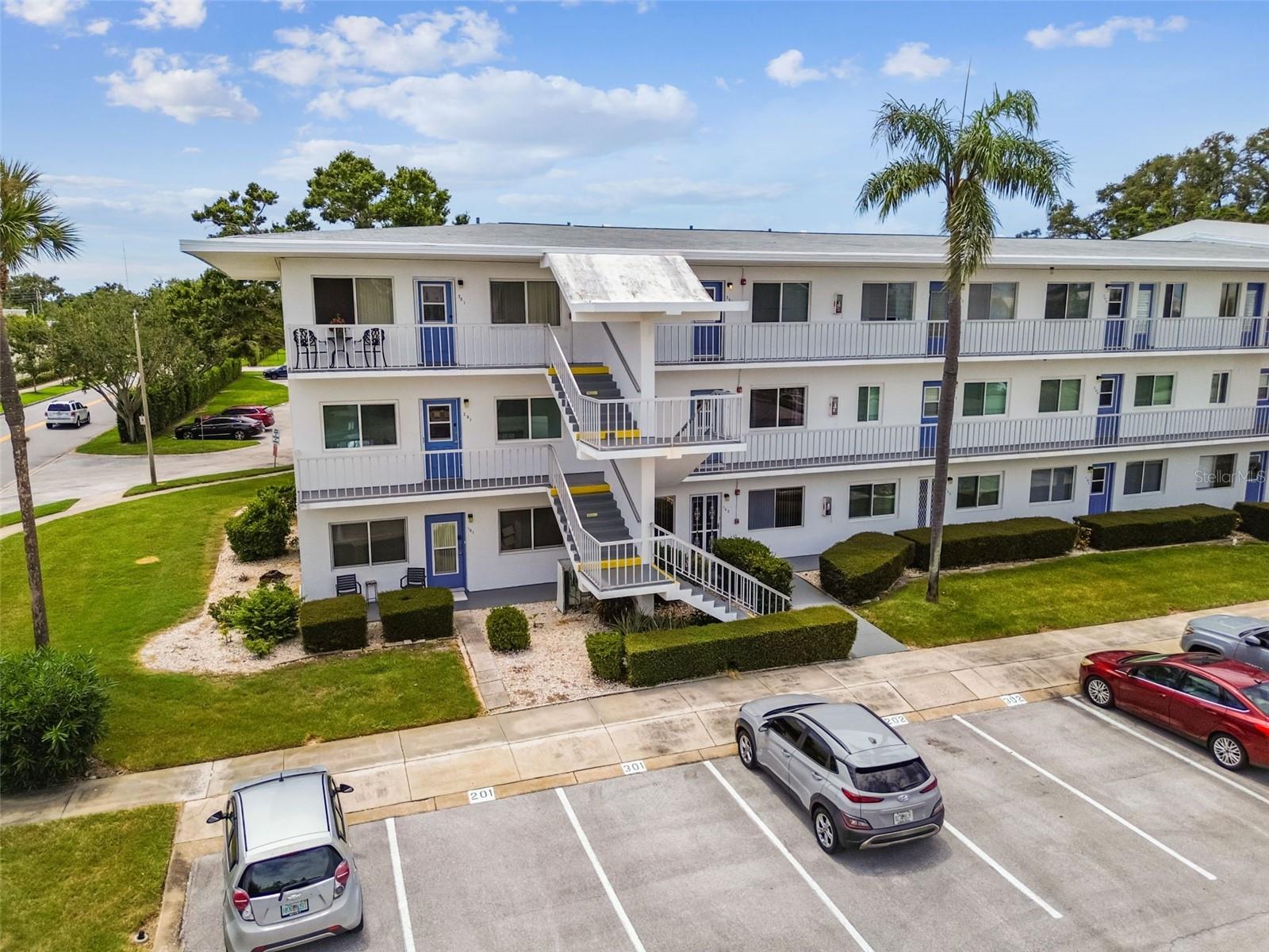 SEMINOLE GARDEN APTS CO-OP - Residential