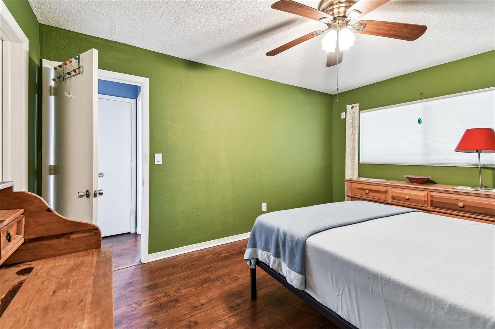 SEMINOLE GARDEN APTS CO-OP - Residential