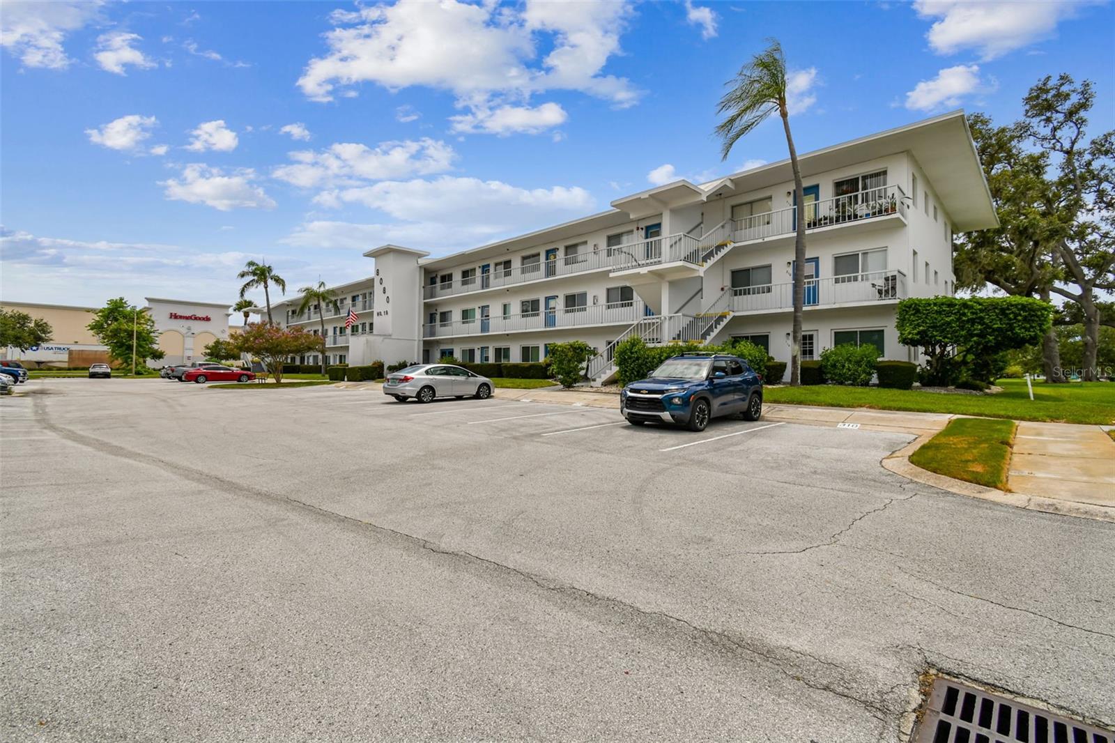 SEMINOLE GARDEN APTS CO-OP - Residential