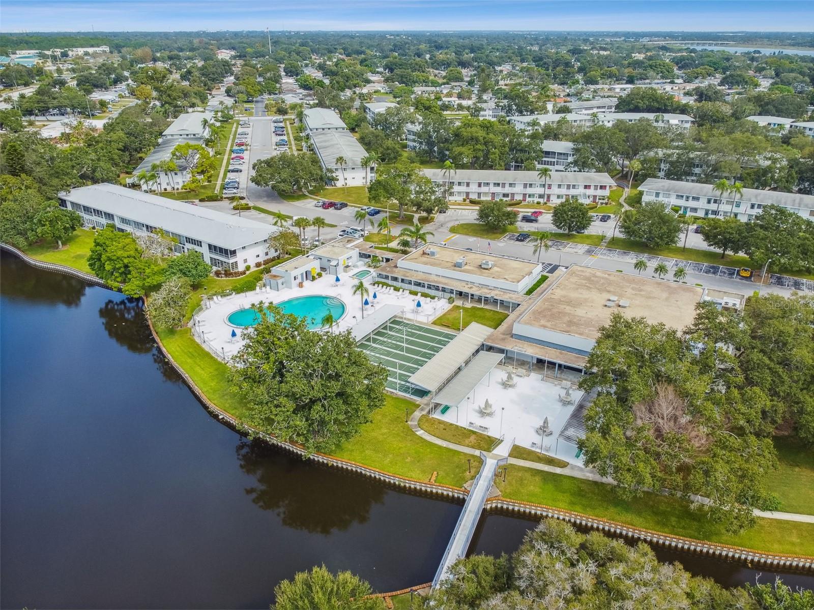 SEMINOLE GARDEN APTS CO-OP - Residential