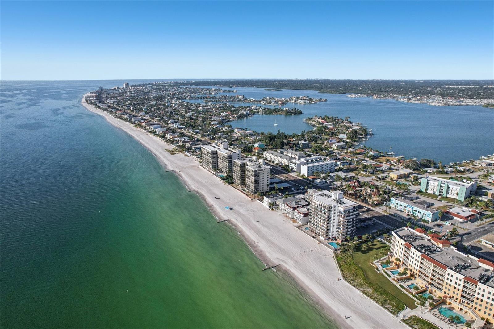 MADEIRA TOWERS CONDO - Residential