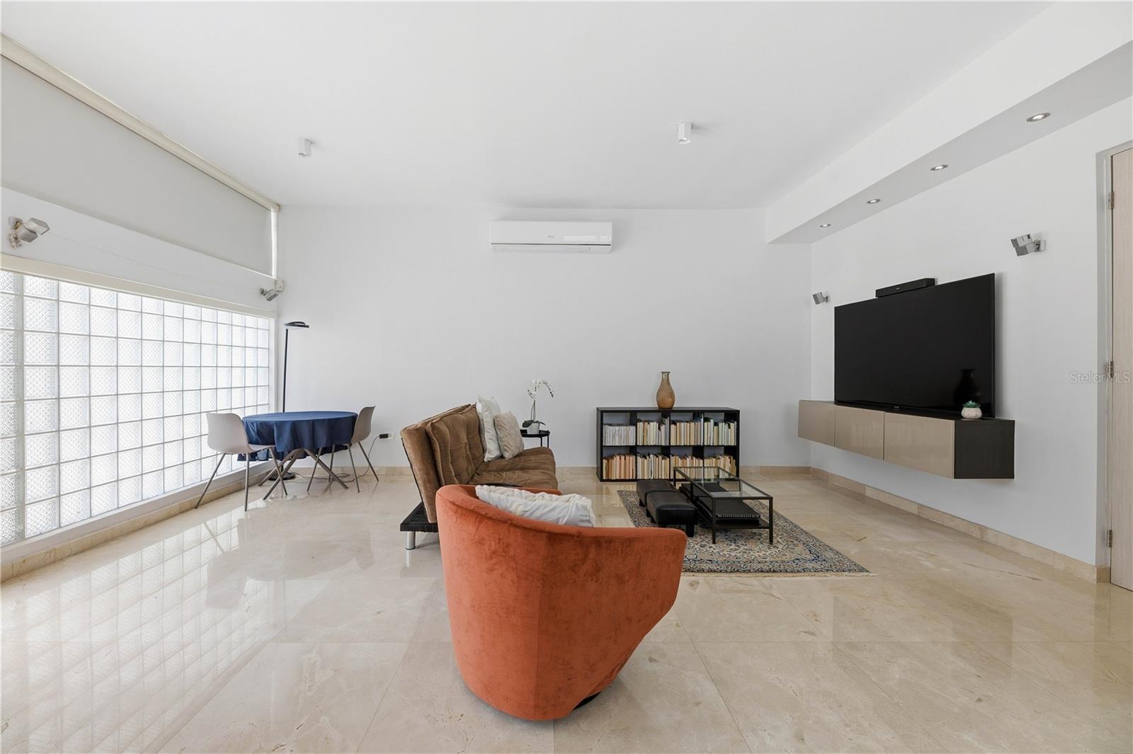 CONDADO - Residential