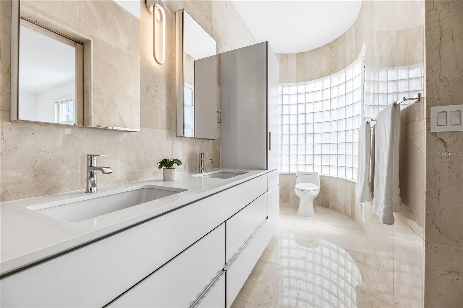 CONDADO - Residential