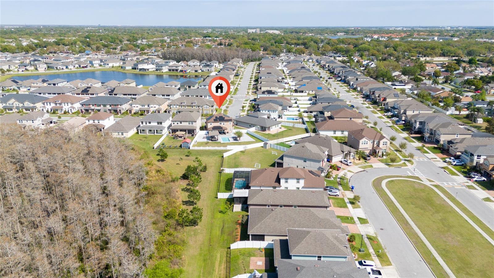 2424 VARENNA LOOP