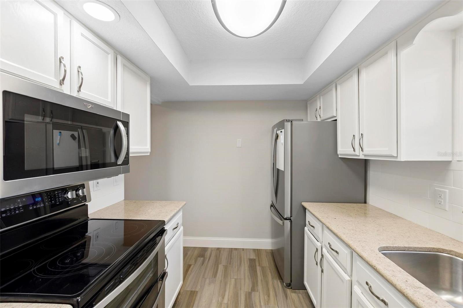 LEESBURG CHESTERBROOK 02 CONDO PH 01 - Residential