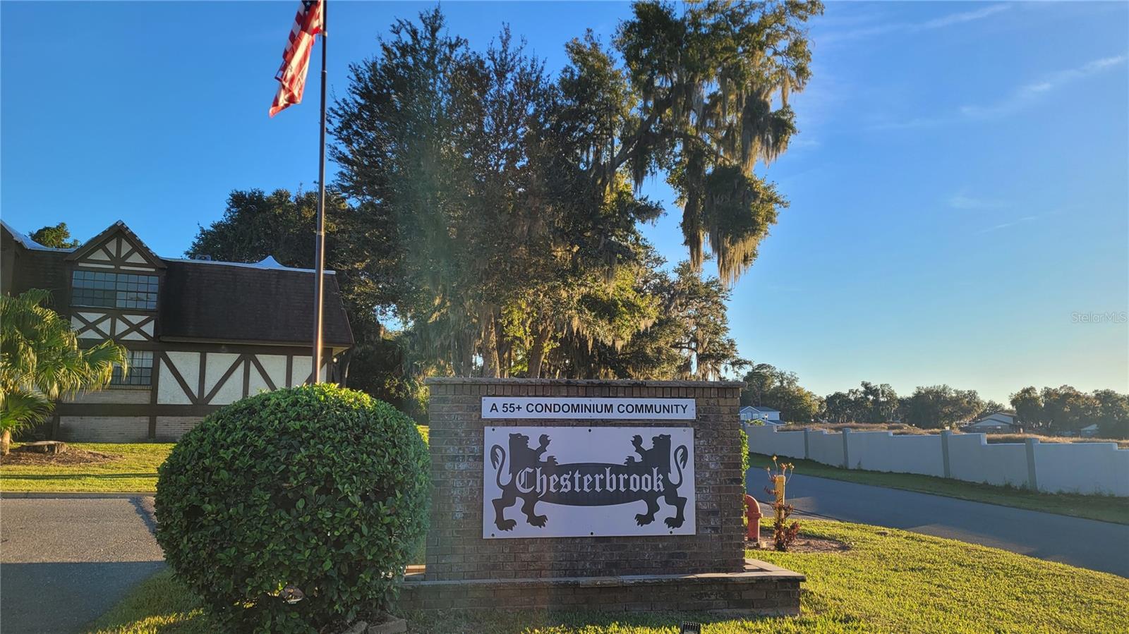 LEESBURG CHESTERBROOK 02 CONDO PH 01 - Residential