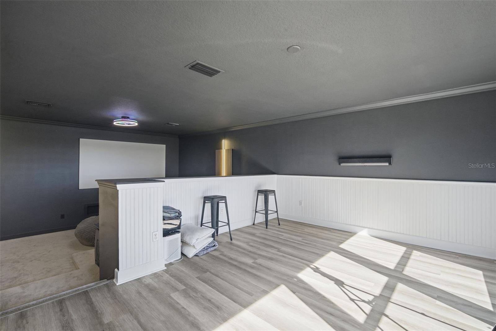 WELLINGTON MANOR PH 2 - Residential