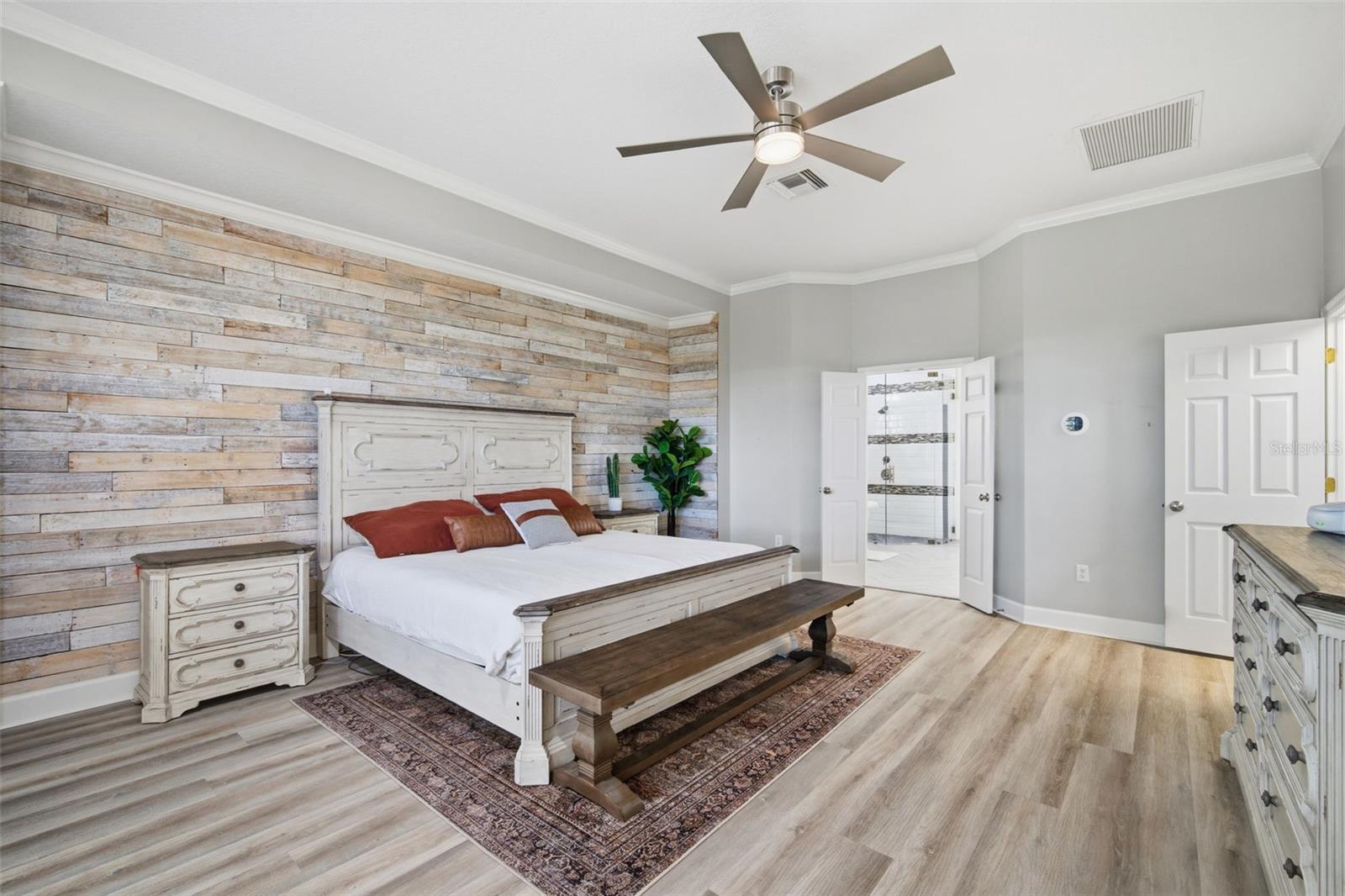 WELLINGTON MANOR PH 2 - Residential