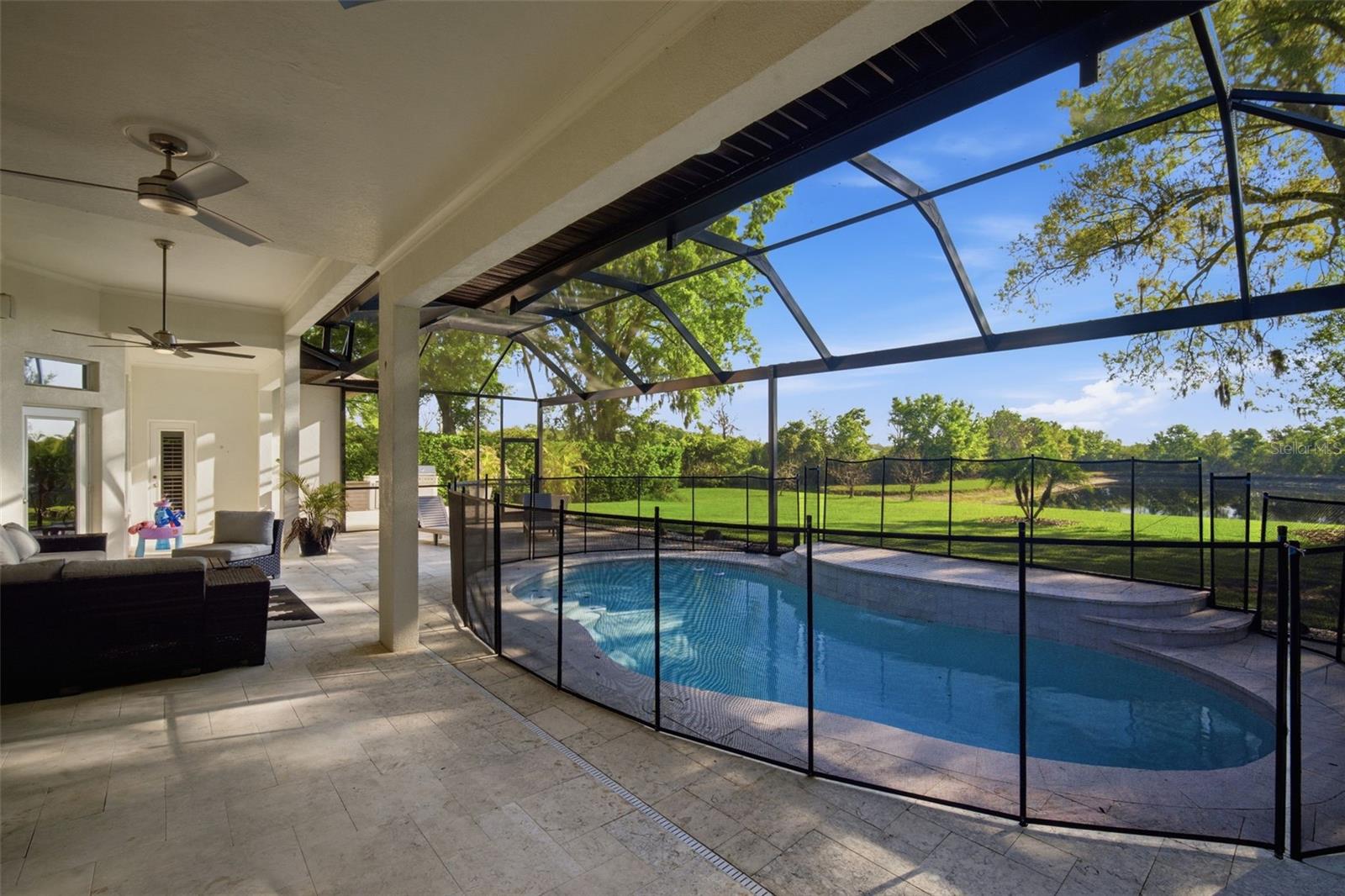 WELLINGTON MANOR PH 2 - Residential