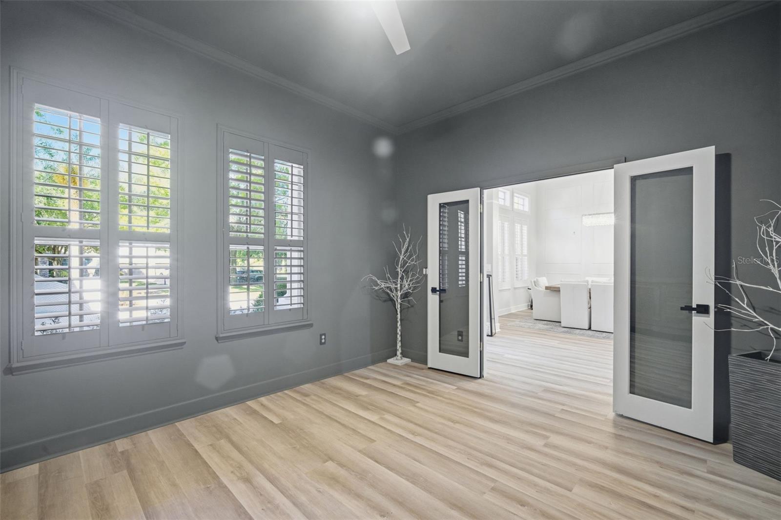 WELLINGTON MANOR PH 2 - Residential