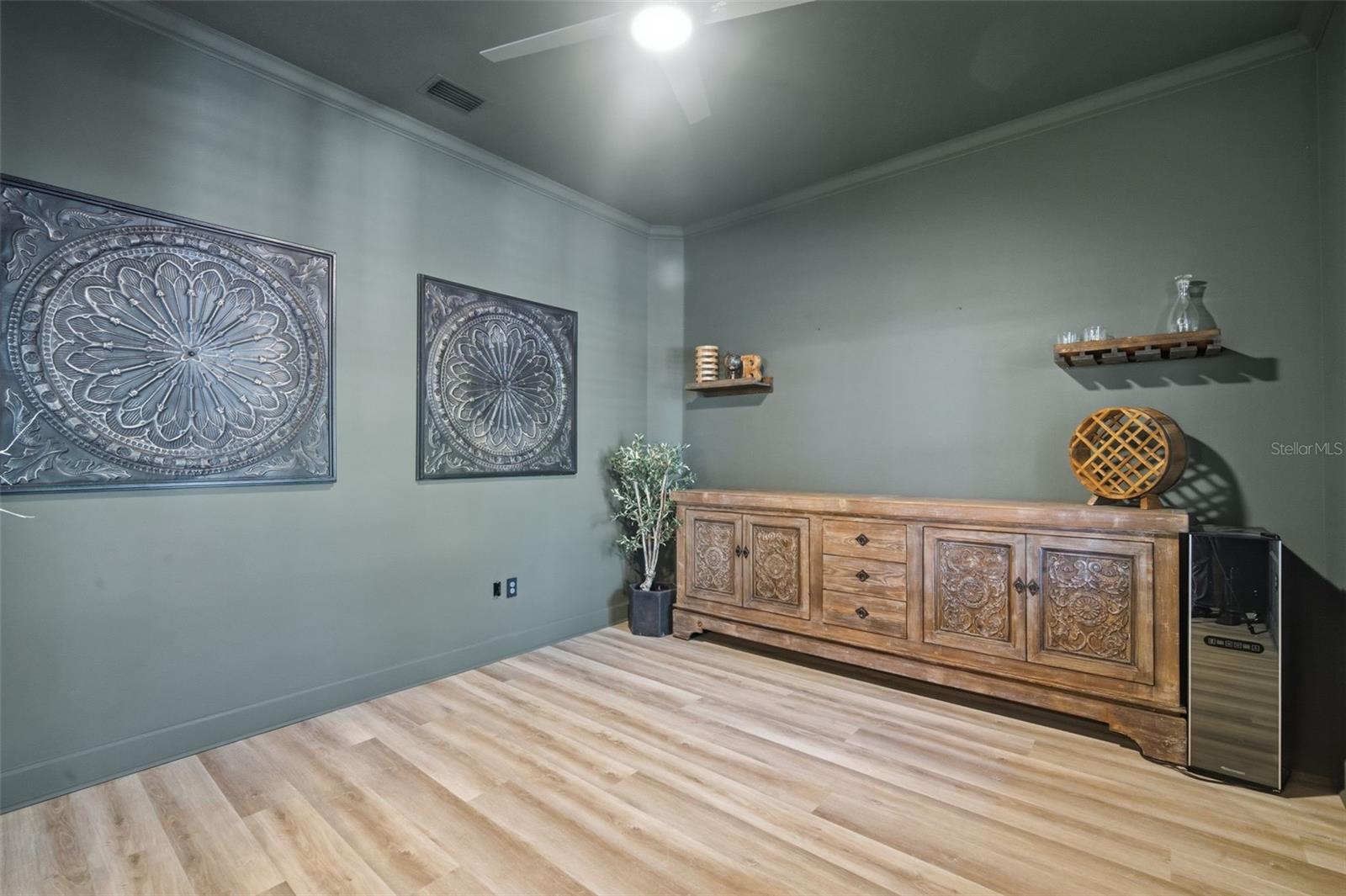 WELLINGTON MANOR PH 2 - Residential