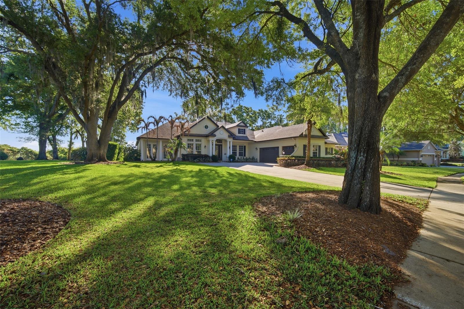 WELLINGTON MANOR PH 2 - Residential