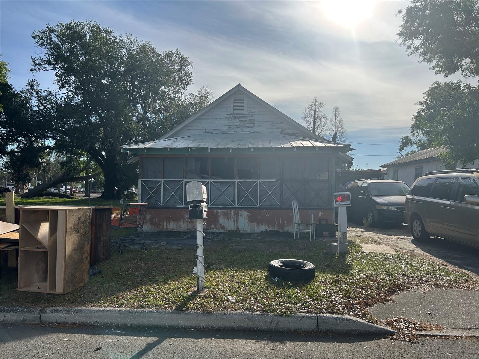 Listing image 4