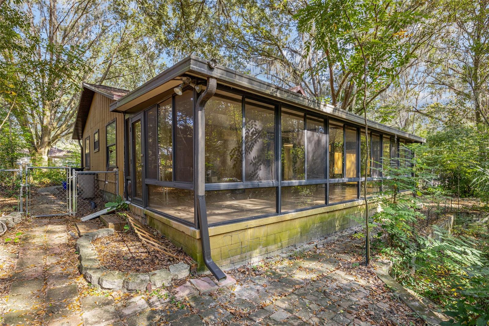 QUAIL CREEK FOREST - Residential