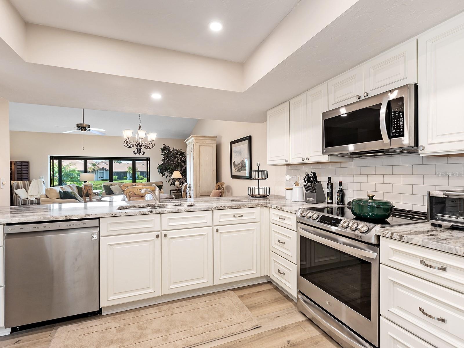 LAKESHORE VILLAGE - Residential Lease