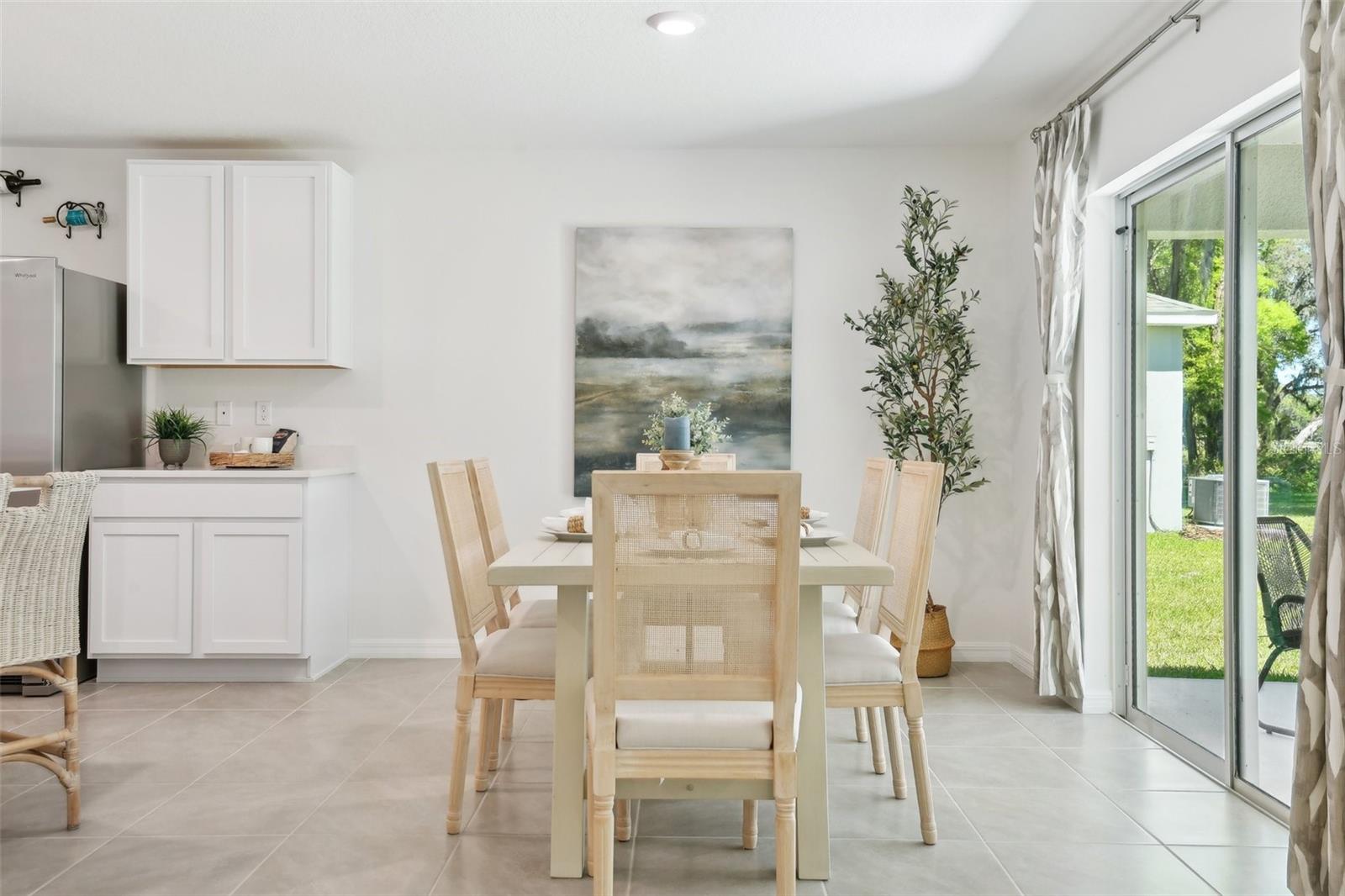 AVALON WOODS - Residential