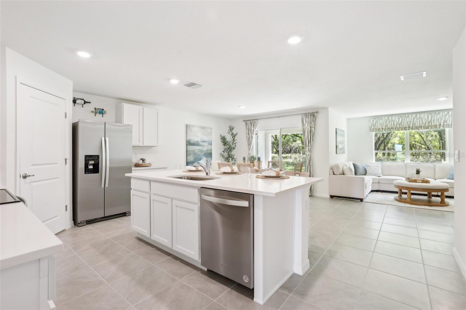 AVALON WOODS - Residential