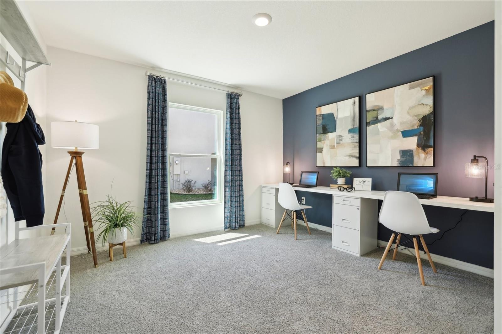 AVALON WOODS - Residential