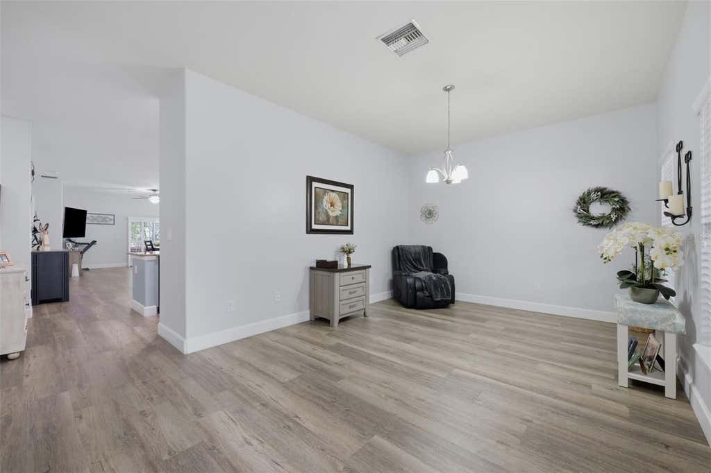 Photo of 2814 Maple Brook Loop, Lutz, FL 33558 (MLS # TB8530886)