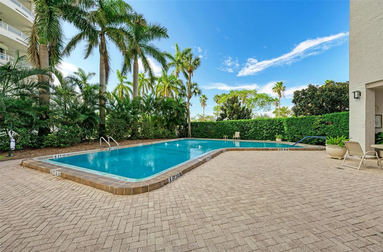 REGENCY HOUSE - Residential Lease