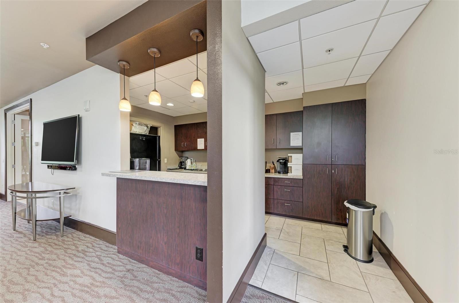REGENCY HOUSE - Residential Lease