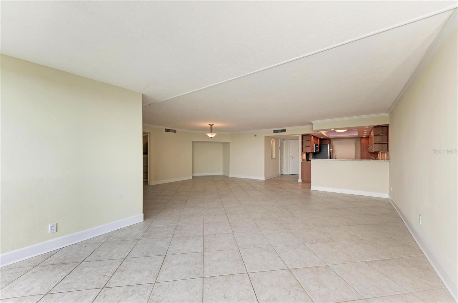 REGENCY HOUSE - Residential Lease