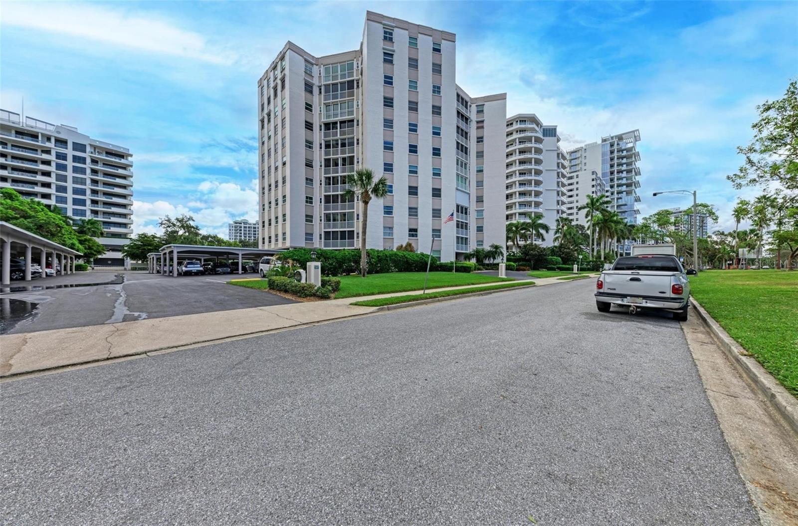 REGENCY HOUSE - Residential Lease