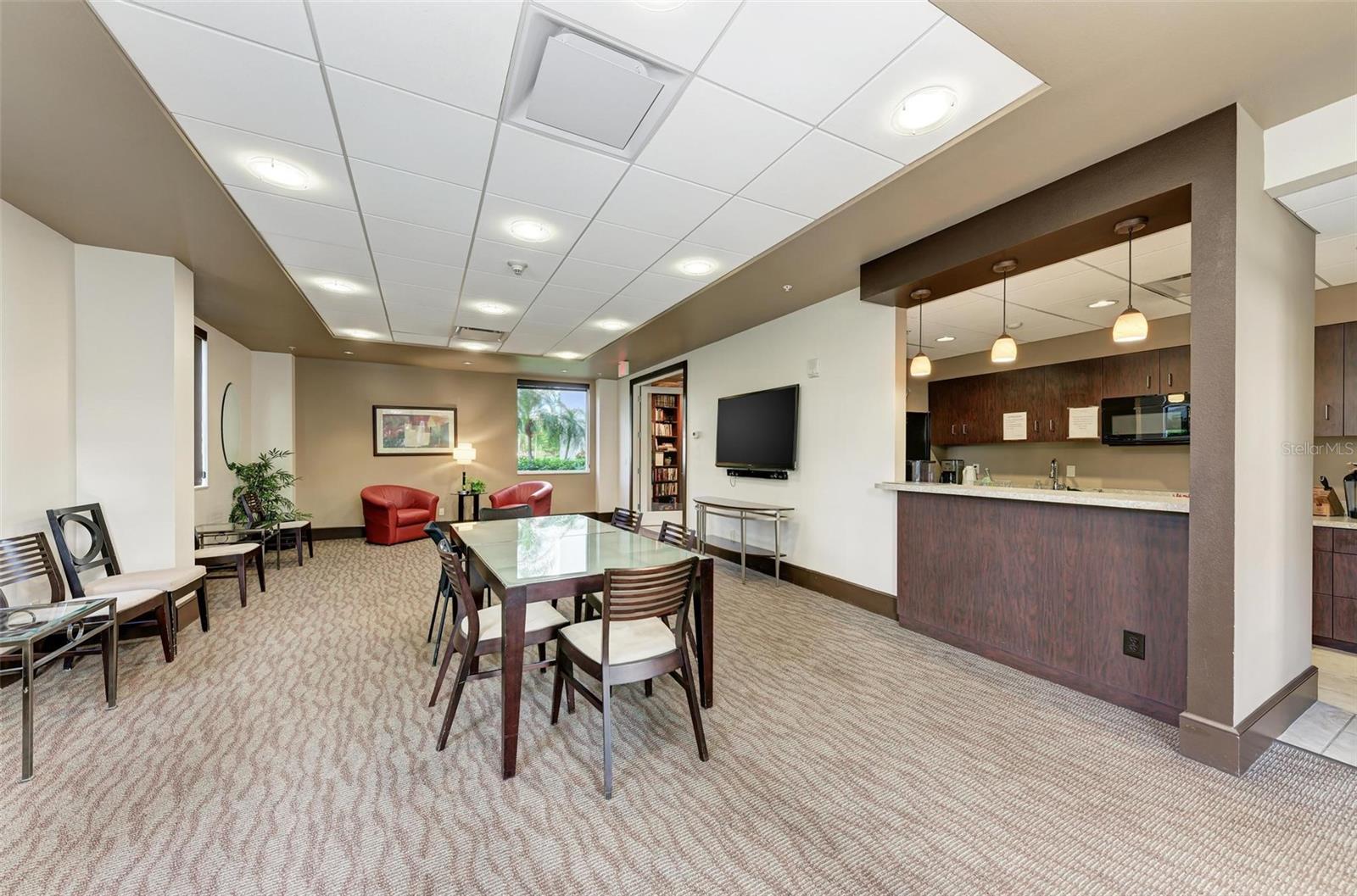 REGENCY HOUSE - Residential Lease