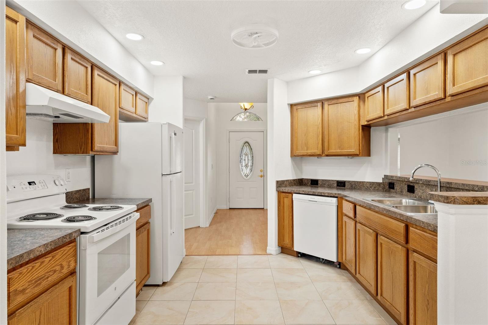 SPRING HILL - Residential