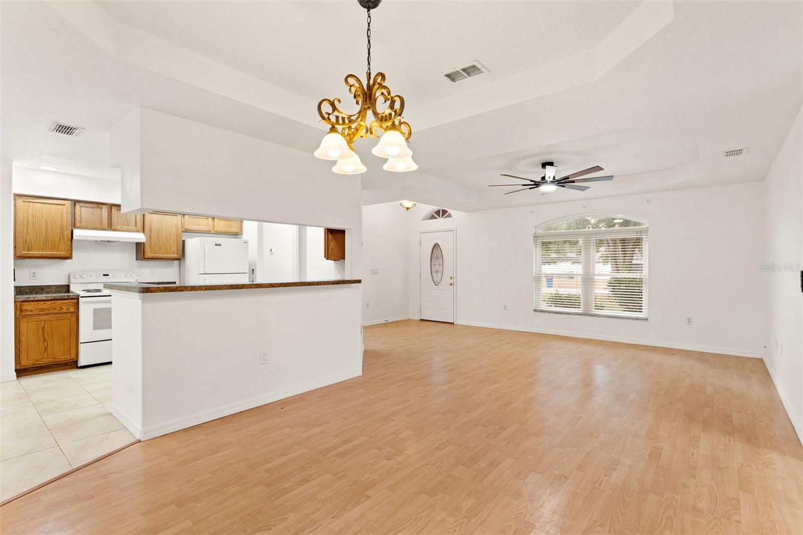 SPRING HILL - Residential