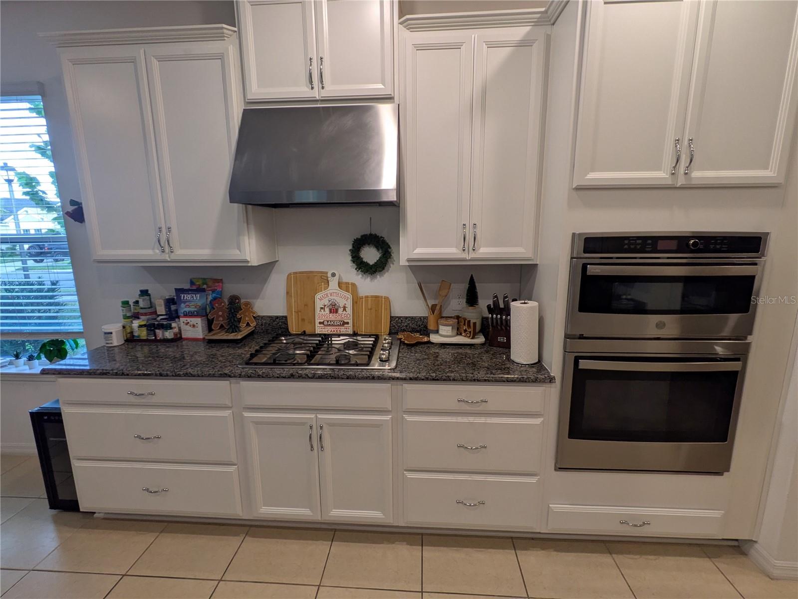 LAKESIDE PH 2 - Residential Lease