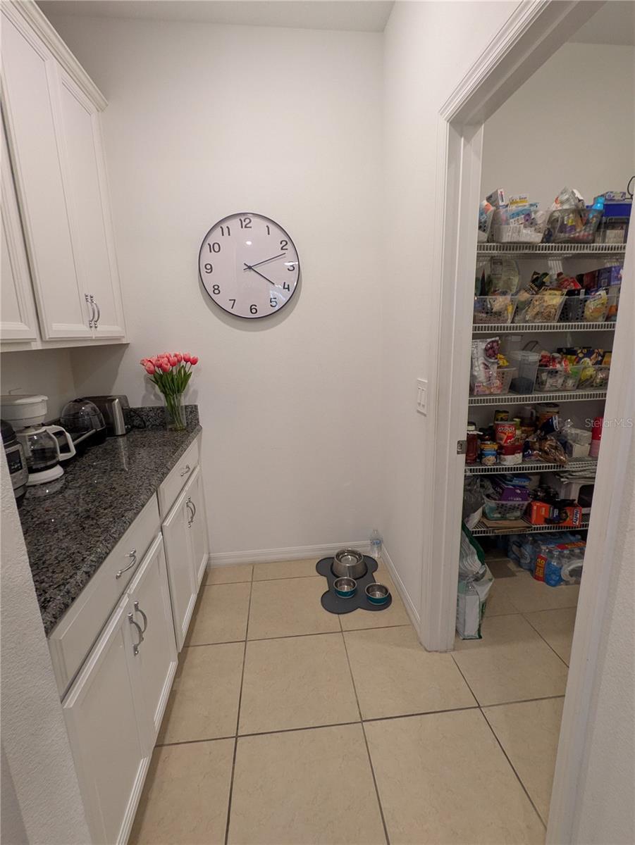 LAKESIDE PH 2 - Residential Lease