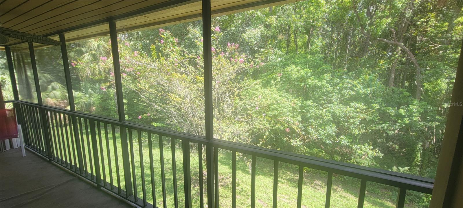 EDGEWATER CONDO APTS - Residential Lease