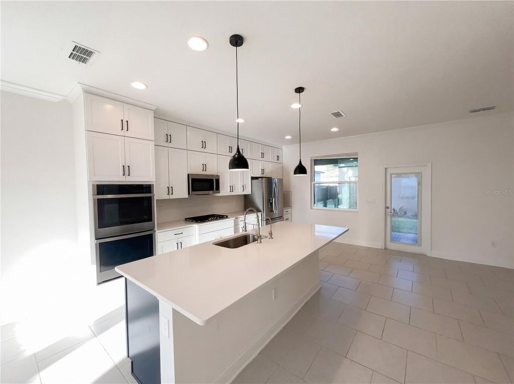 Photo of 13837 Lanyard Way, Winter Garden, FL 34787 (MLS # O6388993)