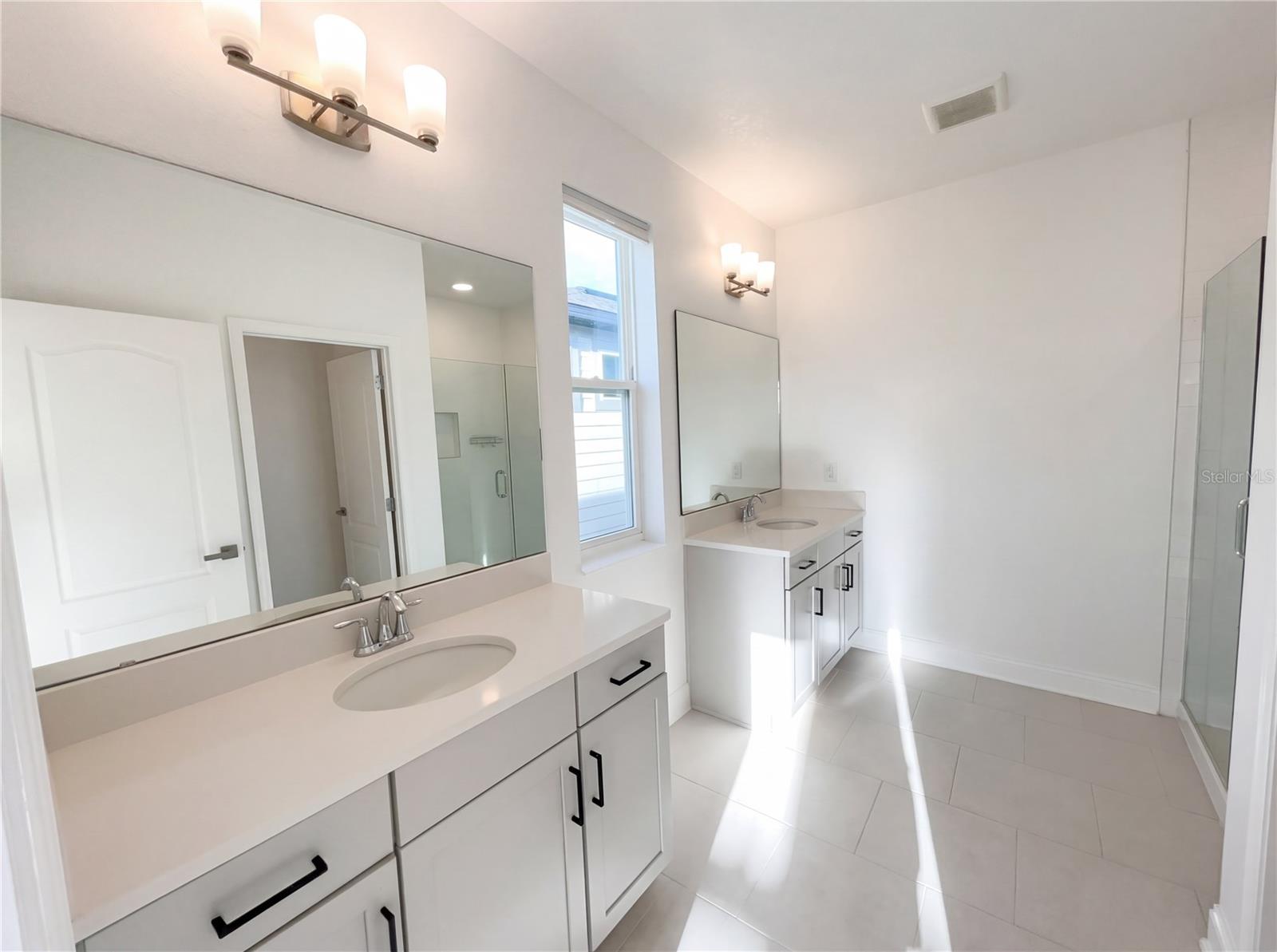 ENCORE/OVATION PH 3 - Residential