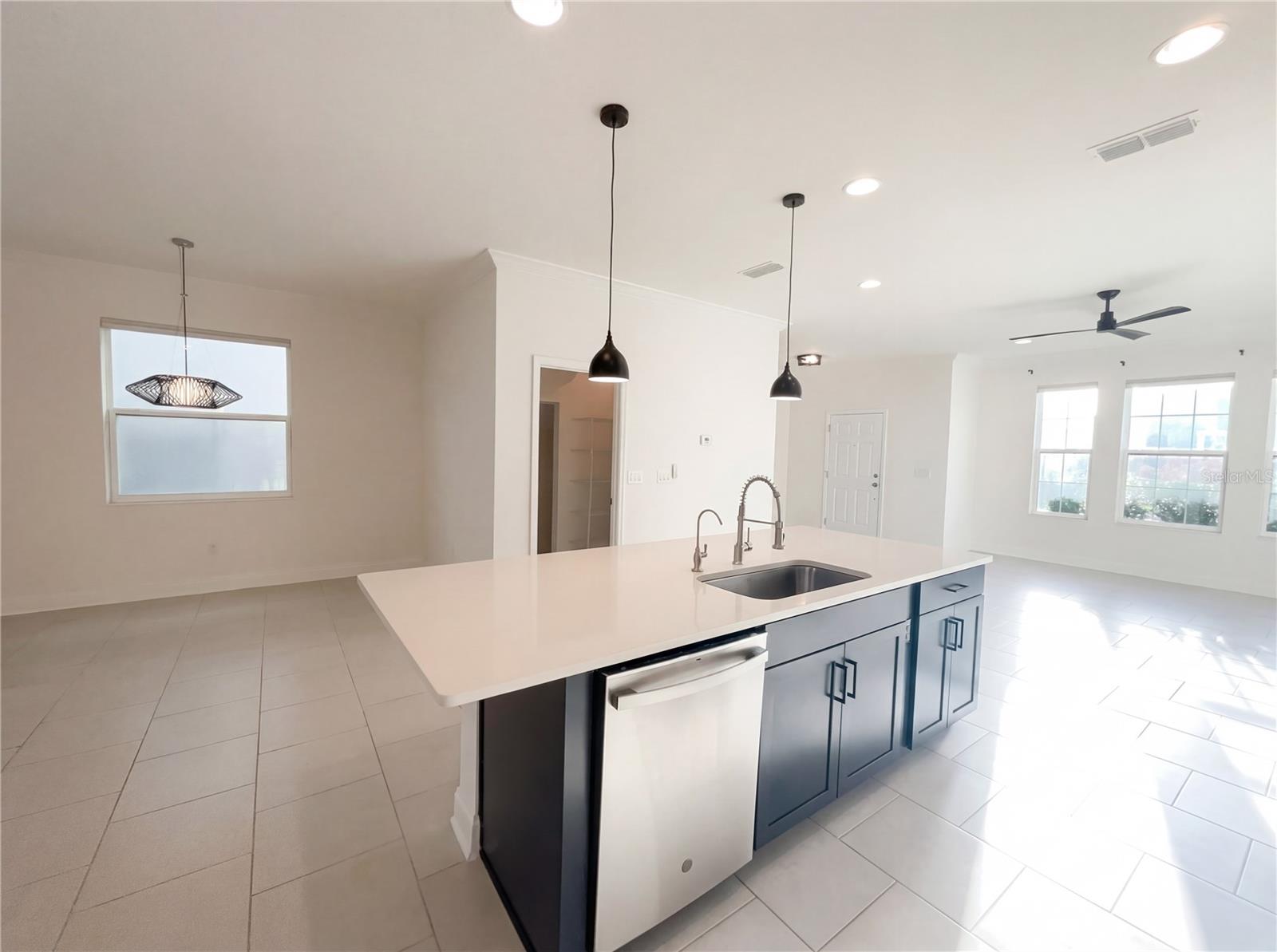 ENCORE/OVATION PH 3 - Residential