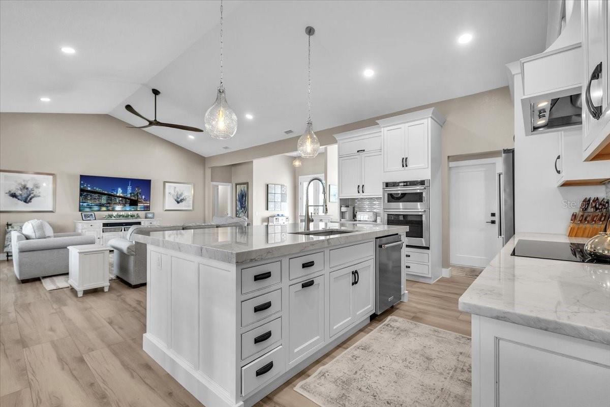 PUNTA GORDA ISLES SEC 6 - Residential