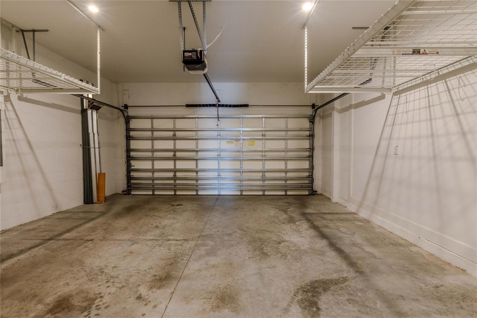 ARTISAN LAKES ESPLANADE PH IV SUBPH A, B, - Residential