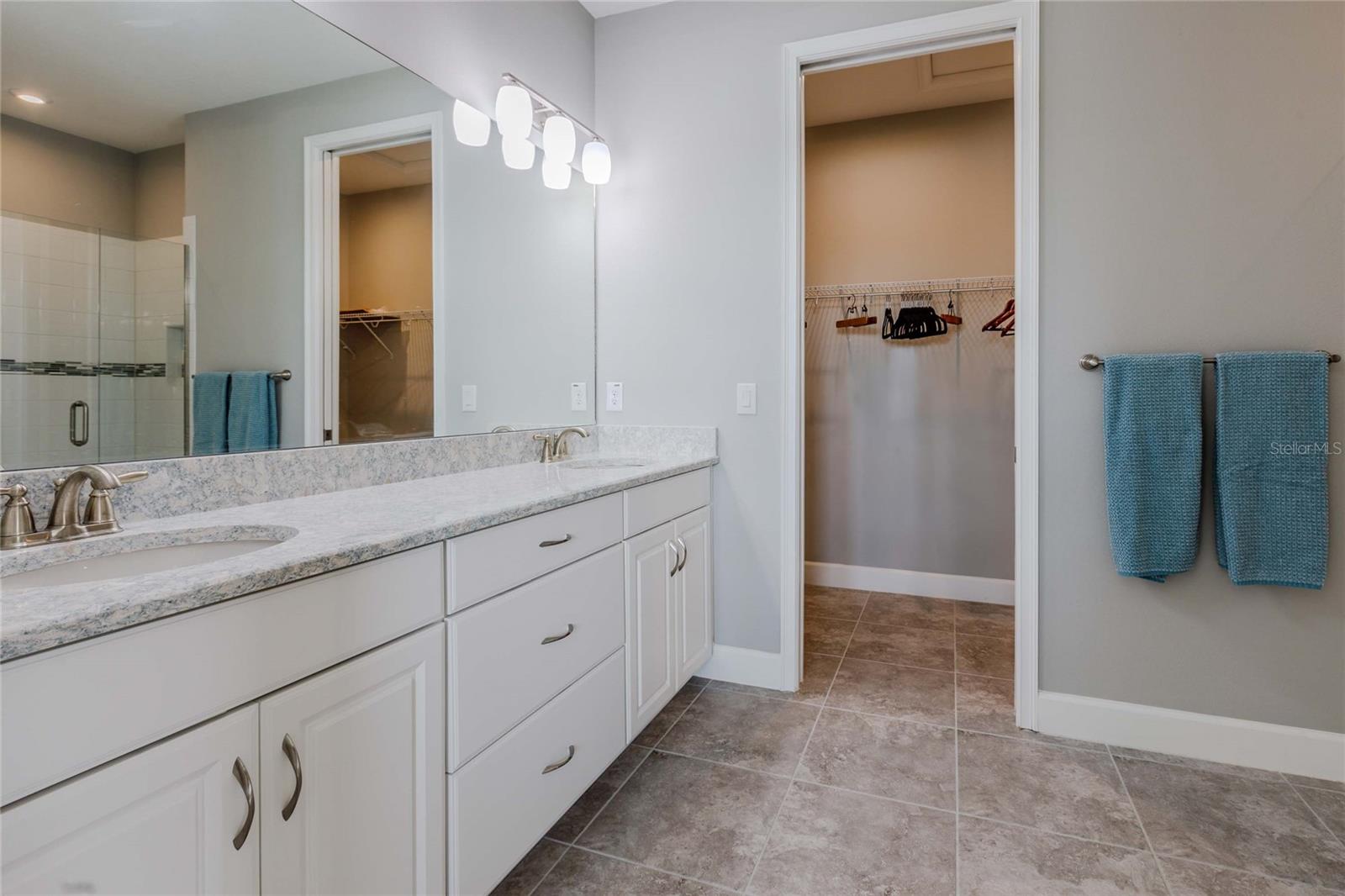 ARTISAN LAKES ESPLANADE PH IV SUBPH A, B, - Residential