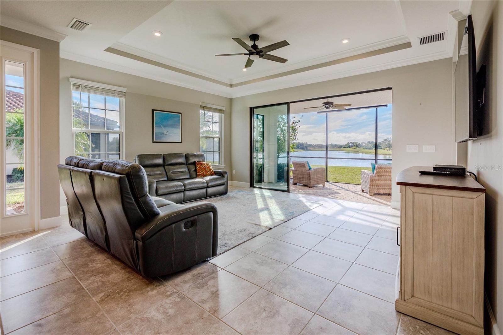 ARTISAN LAKES ESPLANADE PH IV SUBPH A, B, - Residential