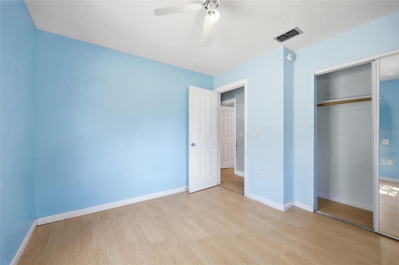 ACREAGE - Residential