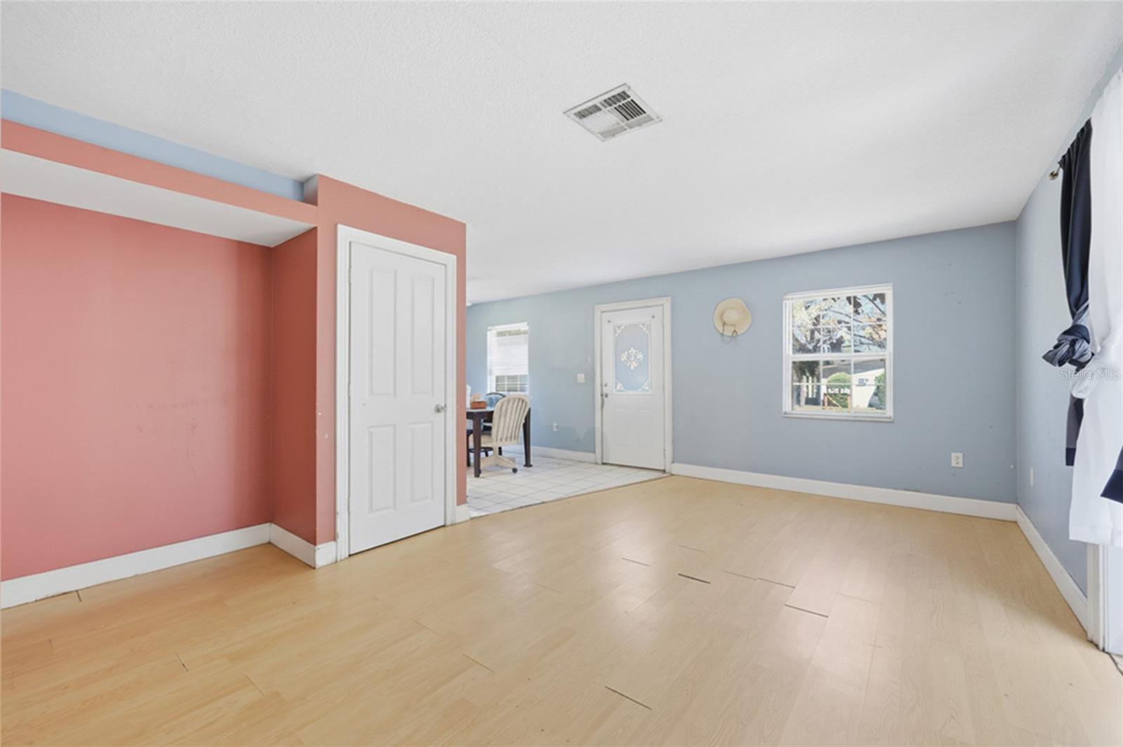 ACREAGE - Residential