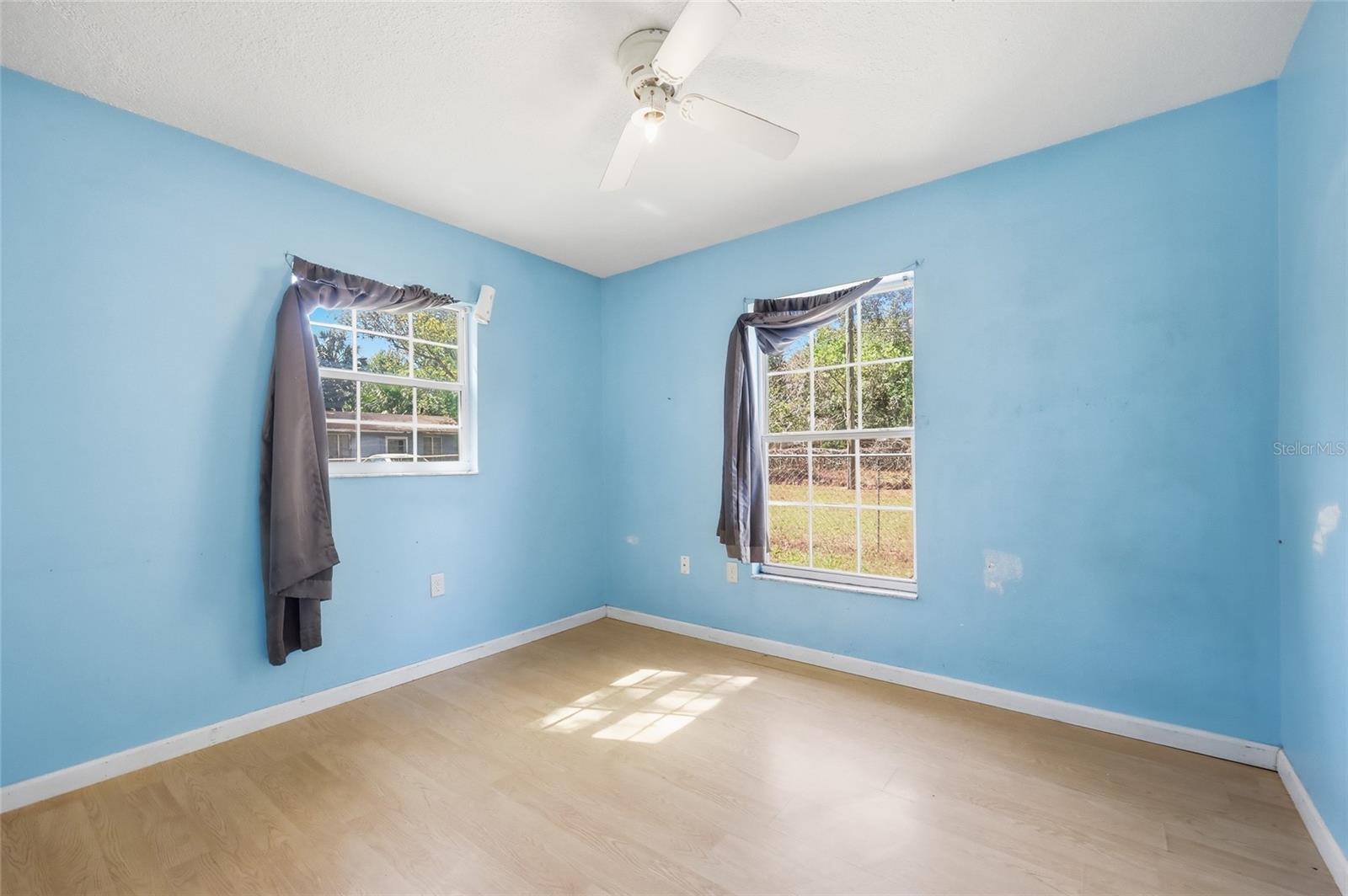 ACREAGE - Residential