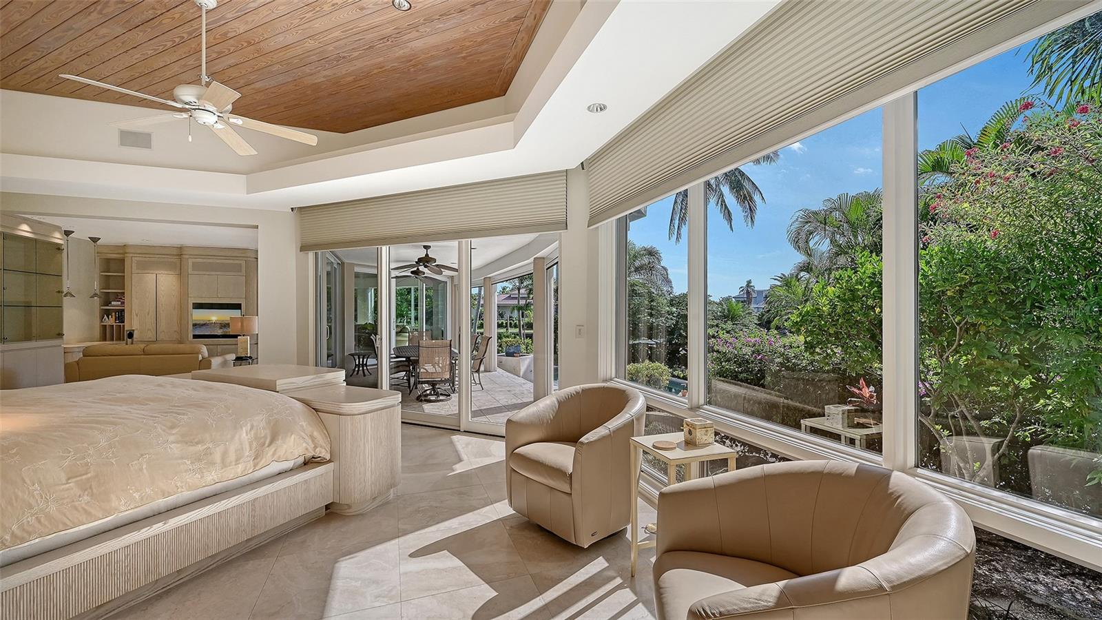 BAY ISLES - Residential